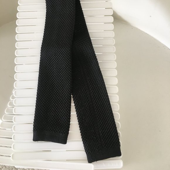 Stylish pair of Men's Ties - Picture 3 of 4